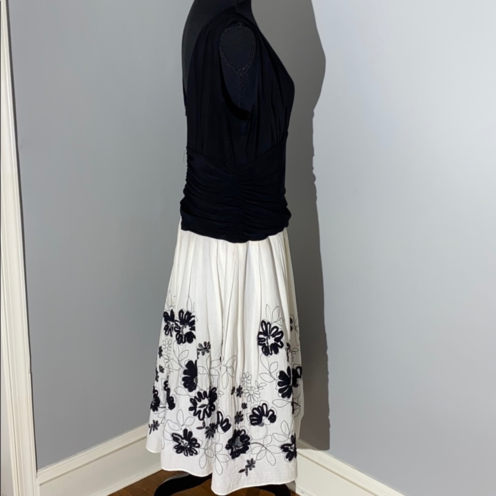 S.L. Fashion - Picture 4 of 8
